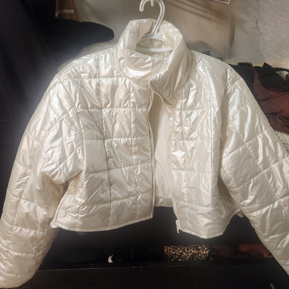 Elodie cropped puffer jacket